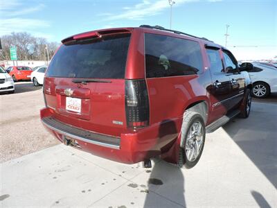 2011 Chevrolet Suburban LTZ   - Photo 5 - Lexington, NE 68850