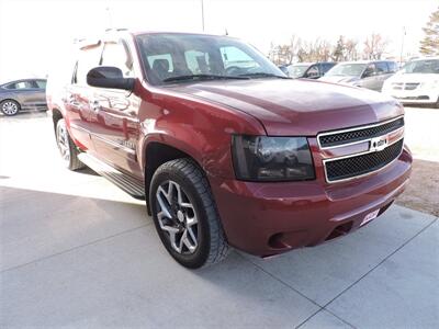 2011 Chevrolet Suburban LTZ   - Photo 4 - Lexington, NE 68850