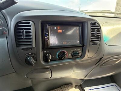 2002 Ford F-150 Lariat   - Photo 13 - Lexington, NE 68850