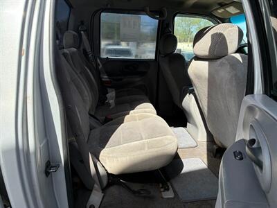 2002 Ford F-150 Lariat   - Photo 9 - Lexington, NE 68850
