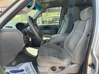 2002 Ford F-150 Lariat   - Photo 7 - Lexington, NE 68850