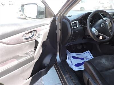 2015 Nissan Rogue S   - Photo 15 - Lexington, NE 68850