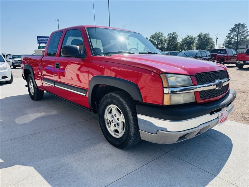 2004 Chevrolet Silverado 1500 Work Truck - Photo 2 - Lexington, NE 68850