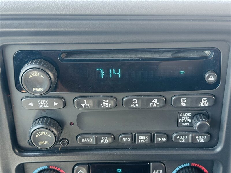 2004 Chevrolet Silverado 1500 Work Truck - Photo 17 - Lexington, NE 68850
