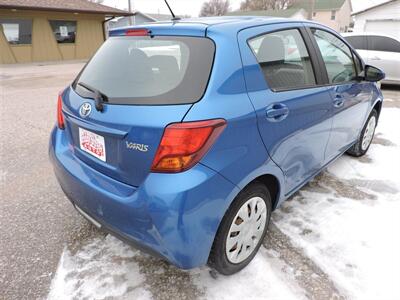 2015 Toyota Yaris 5-Door L   - Photo 5 - Kearney, NE 68847