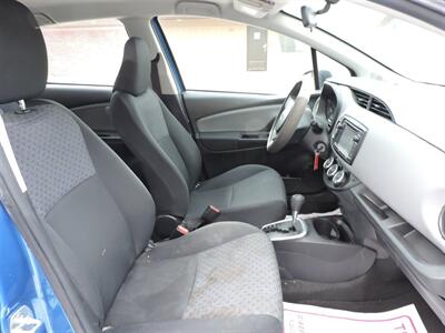 2015 Toyota Yaris 5-Door L   - Photo 14 - Kearney, NE 68847