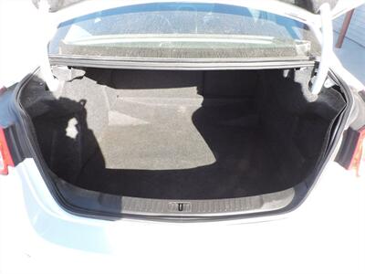 2013 Chevrolet Malibu LT   - Photo 12 - Lexington, NE 68850