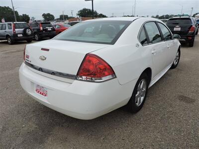 2009 Chevrolet Impala LT   - Photo 5 - North Platte, NE 69101