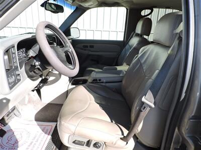 2002 GMC Yukon SLE   - Photo 9 - Kearney, NE 68847