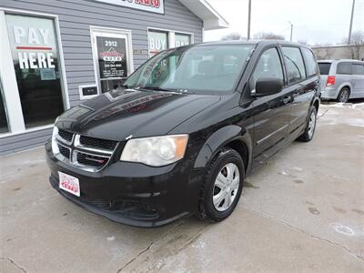 2013 Dodge Grand Caravan SE   - Photo 2 - Grand Island, NE 68801