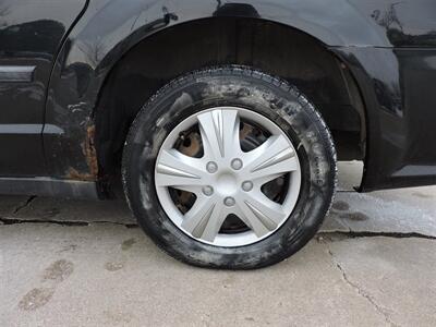 2013 Dodge Grand Caravan SE   - Photo 8 - Grand Island, NE 68801