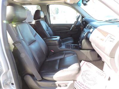 2014 GMC Yukon Denali   - Photo 10 - Lexington, NE 68850