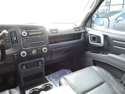 2006 Honda Ridgeline RTL w/Moonroof w/XM   - Photo 11 - North Platte, NE 69101