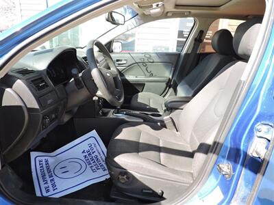 2011 Ford Fusion SE   - Photo 9 - Grand Island, NE 68801