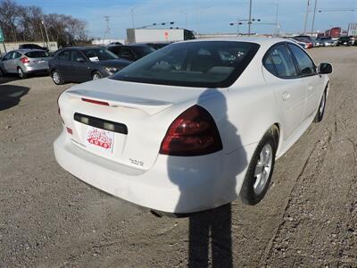 2005 Pontiac Grand Prix   - Photo 5 - Lexington, NE 68850