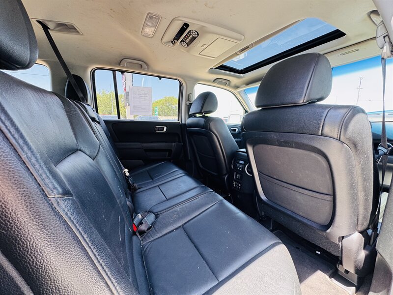 2012 Honda Pilot Touring - Photo 10 - Lexington, NE 68850