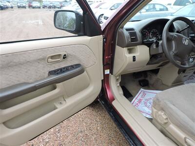 2005 Honda CR-V LX   - Photo 17 - North Platte, NE 69101