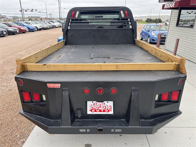 2010 Ford F-250 XLT - Photo 7 - Lexington, NE 68850