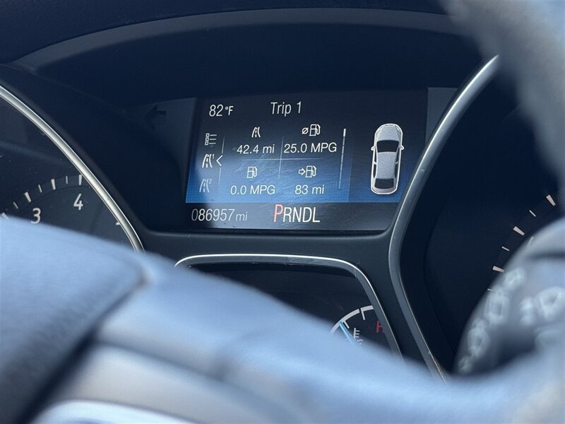 2015 Ford Focus SE - Photo 13 - Lexington, NE 68850