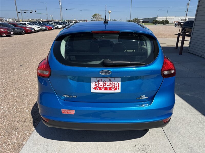 2015 Ford Focus SE - Photo 7 - Lexington, NE 68850