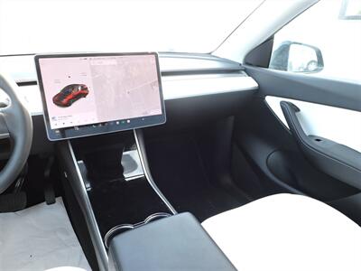 2021 Tesla Model Y Long Range   - Photo 11 - Lexington, NE 68850