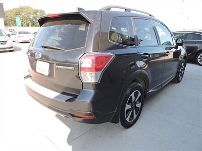 2018 Subaru Forester 2.5i Premium   - Photo 5 - Lexington, NE 68850