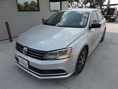 2015 Volkswagen Jetta SE   - Photo 2 - Lexington, NE 68850