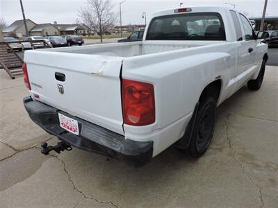 2005 Dodge Dakota ST   - Photo 5 - Grand Island, NE 68801