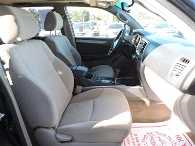 2005 Toyota 4Runner SR5   - Photo 8 - Lexington, NE 68850