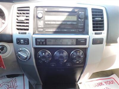 2005 Toyota 4Runner SR5   - Photo 16 - Lexington, NE 68850