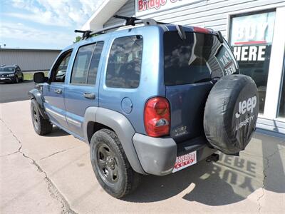 2004 Jeep Liberty Sport   - Photo 7 - Grand Island, NE 68801