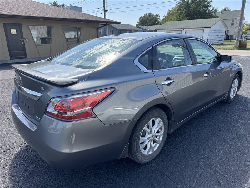 2014 Nissan Altima 2.5 - Photo 7 - Kearney, NE 68847