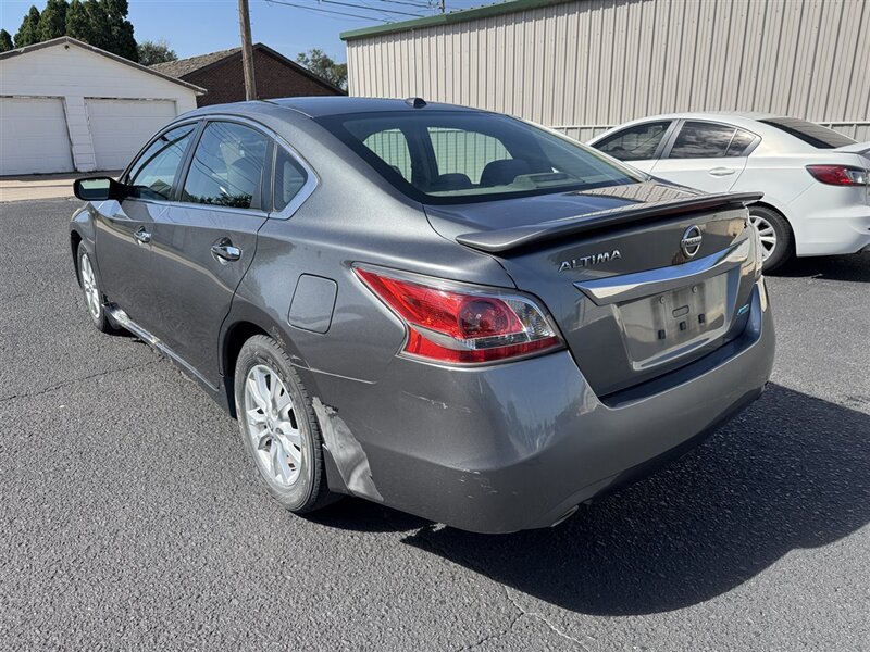 2014 Nissan Altima 2.5 - Photo 5 - Kearney, NE 68847