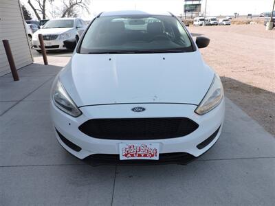 2017 Ford Focus S   - Photo 3 - Lexington, NE 68850