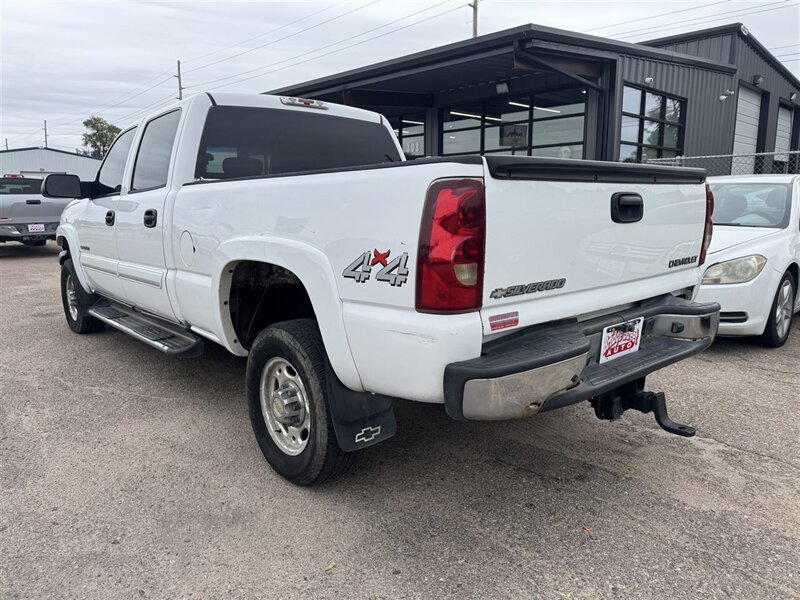 2003 Chevrolet Silverado 2500 - Photo 6 - North Platte, NE 69101