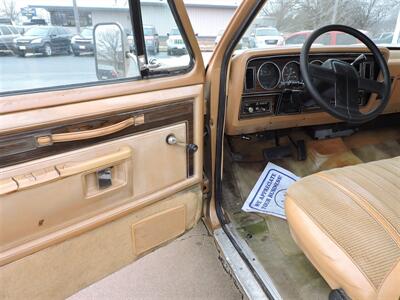 1985 Dodge RAM 150   - Photo 13 - Grand Island, NE 68801