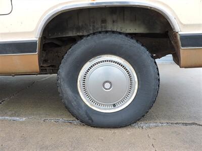 1985 Dodge RAM 150   - Photo 9 - Grand Island, NE 68801