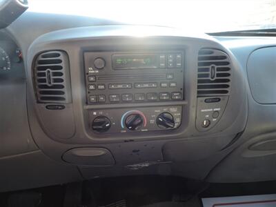 2000 Ford F-150 XL   - Photo 16 - Kearney, NE 68847