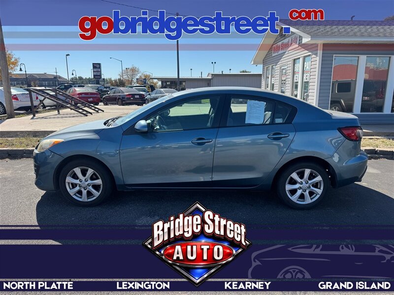 2010 Mazda Mazda3 i SV   - Photo 1 - Grand Island, NE 68801
