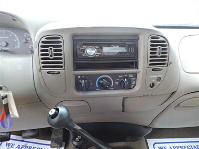 2000 Ford F-150 XL - Photo 13 - Grand Island, NE 68801