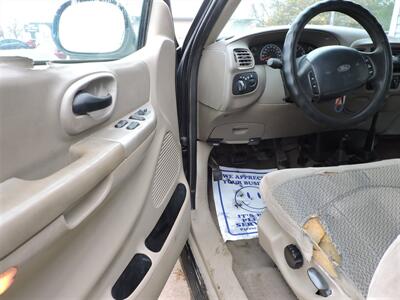 2000 Ford F-150 XL - Photo 11 - Grand Island, NE 68801