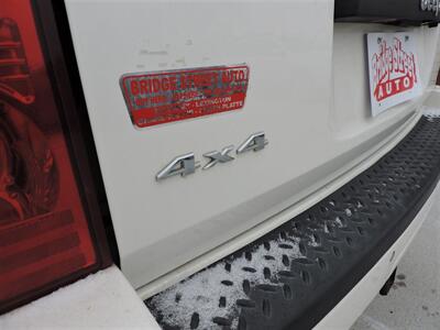 2006 Jeep Commander   - Photo 7 - Lexington, NE 68850