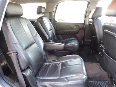 2010 Chevrolet Tahoe LT   - Photo 17 - Kearney, NE 68847