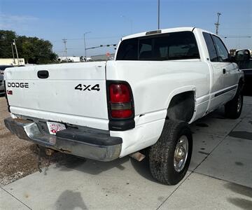 2001 Dodge Ram 2500 SLT   - Photo 5 - Lexington, NE 68850