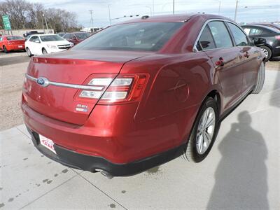2014 Ford Taurus SEL - Photo 5 - Lexington, NE 68850
