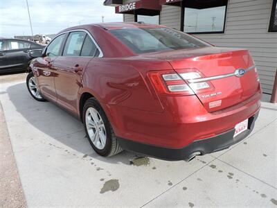 2014 Ford Taurus SEL - Photo 7 - Lexington, NE 68850