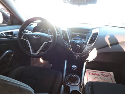 2013 Hyundai VELOSTER   - Photo 12 - Lexington, NE 68850