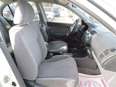 2002 Honda Civic LX - Photo 10 - Lexington, NE 68850