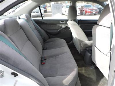 2002 Honda Civic LX - Photo 11 - Lexington, NE 68850