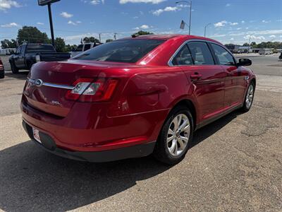 2011 Ford Taurus SEL - Photo 12 - North Platte, NE 69101